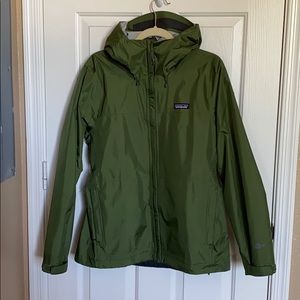 Women’s Patagonia Rain Jacket